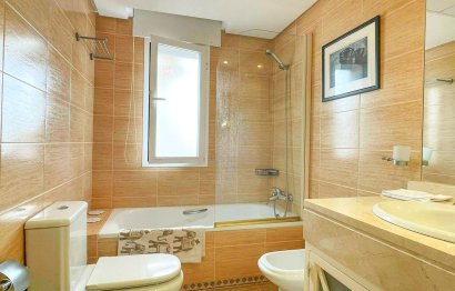 Resale - Apartment - Penthouse - Marbella - Puerto Banús