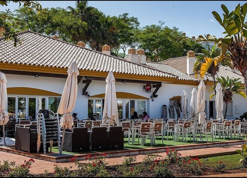 Resale - Apartment - Penthouse - Marbella - Puerto Banús