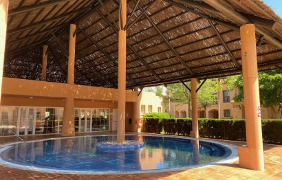 Resale - Apartment - Middle Floor Apartment - Estepona - Hacienda del Sol