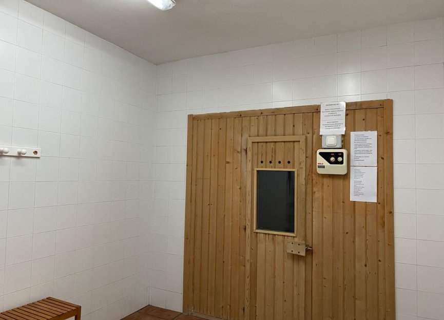 Resale - Apartment - Middle Floor Apartment - Estepona - Hacienda del Sol