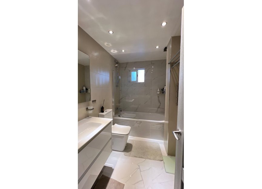 Resale - Apartment - Top Floor Apartment - Mijas - Riviera Del Sol