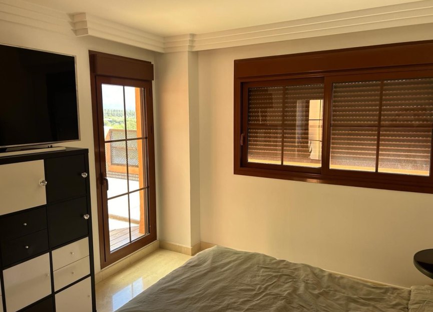 Resale - Apartment - Penthouse - Benahavís - Benahavís Centro