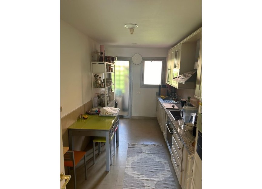 Resale - Apartment - Penthouse - Benahavís - Benahavís Centro