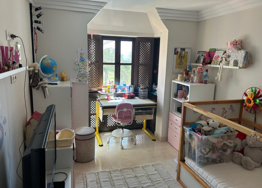 Resale - Apartment - Penthouse - Benahavís - Benahavís Centro