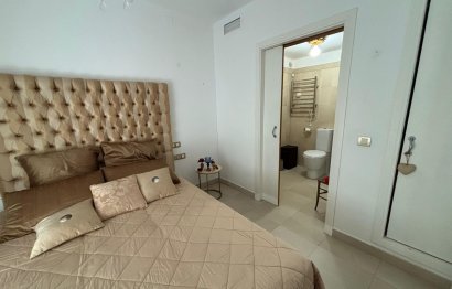 Resale - Apartment - Middle Floor Apartment - Benalmádena - Benalmadena Centro