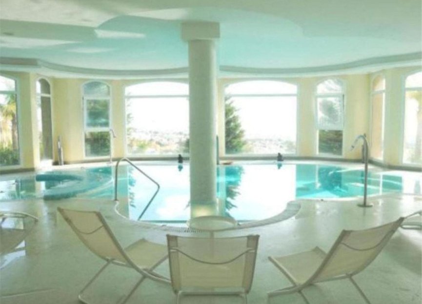 Resale - Apartment - Middle Floor Apartment - Benalmádena - Benalmadena Centro