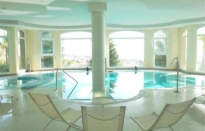 Resale - Apartment - Middle Floor Apartment - Benalmádena - Benalmadena Centro