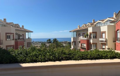 Resale - Apartment - Middle Floor Apartment - Benalmádena - Benalmadena Centro