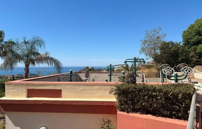 Resale - Apartment - Middle Floor Apartment - Benalmádena - Benalmadena Centro