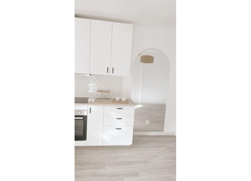 Resale - Apartment - Middle Floor Apartment - Mijas - Riviera Del Sol