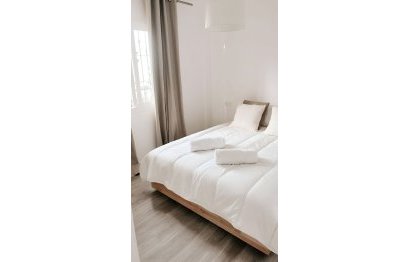 Resale - Apartment - Middle Floor Apartment - Mijas - Riviera Del Sol