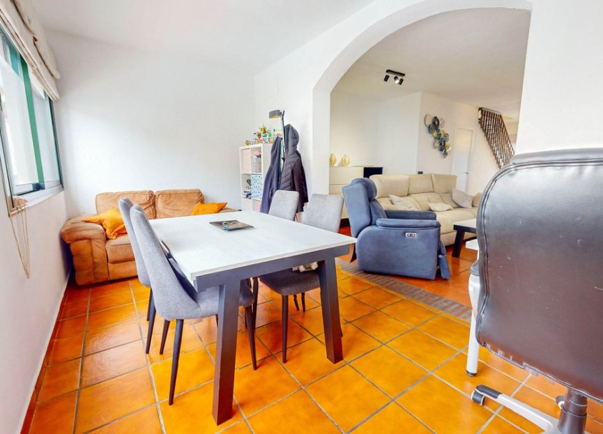 Resale - House - Semi-Detached House - Benahavís - Benahavís Centro