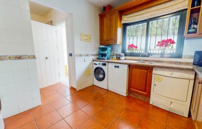 Resale - House - Semi-Detached House - Benahavís - Benahavís Centro