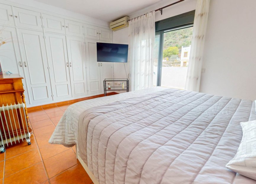 Resale - House - Semi-Detached House - Benahavís - Benahavís Centro