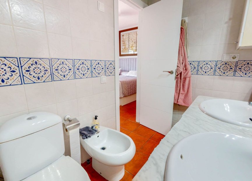 Resale - House - Semi-Detached House - Benahavís - Benahavís Centro