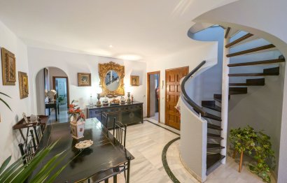 Resale - Apartment - Penthouse - Marbella - Marbella Centro