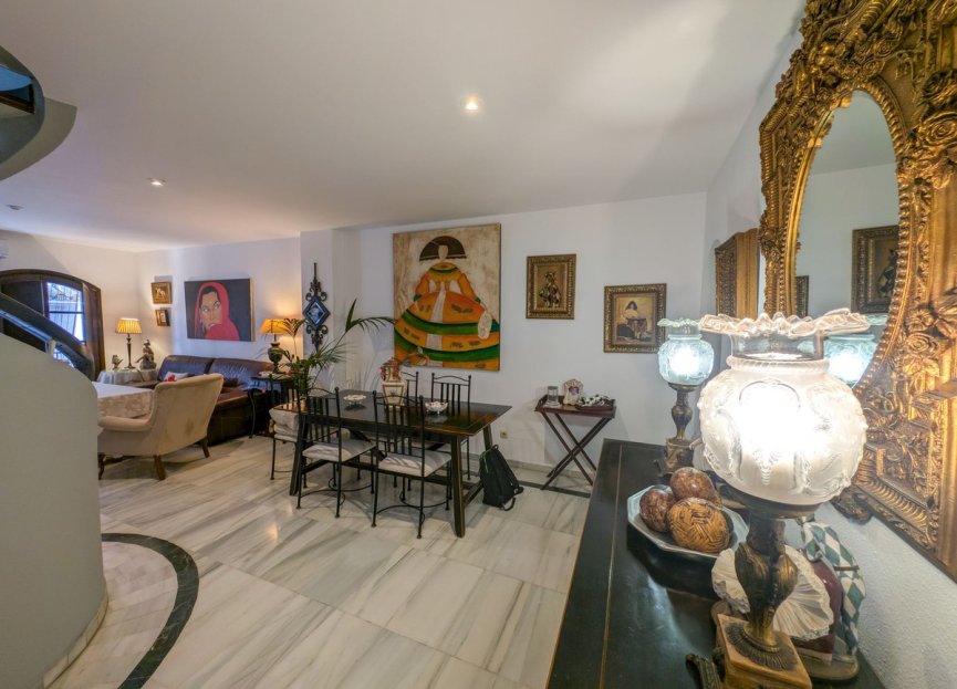 Resale - Apartment - Penthouse - Marbella - Marbella Centro