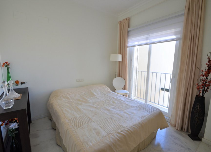 Resale - Apartment - Penthouse - Manilva - La Duquesa