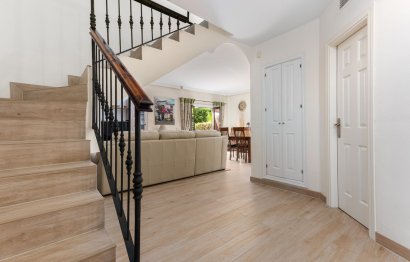 Resale - House - Townhouse - Estepona - Estepona Centro