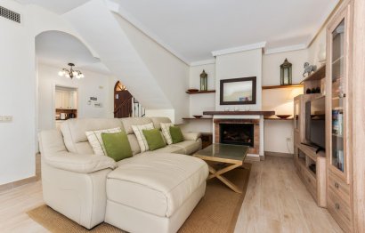 Resale - House - Townhouse - Estepona - Estepona Centro