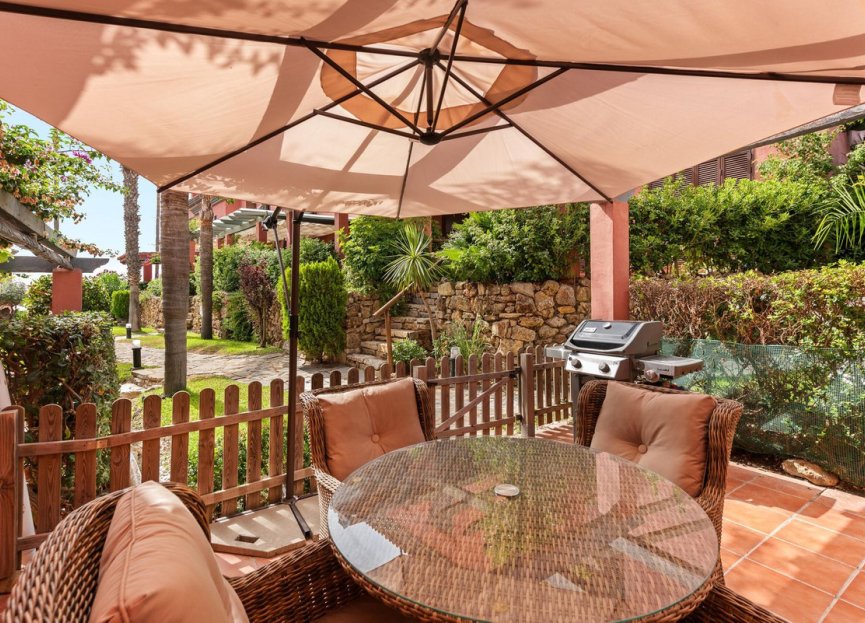 Resale - House - Townhouse - Estepona - Estepona Centro