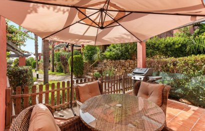 Resale - House - Townhouse - Estepona - Estepona Centro