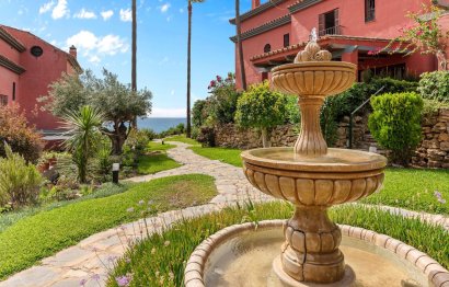 Resale - House - Townhouse - Estepona - Estepona Centro