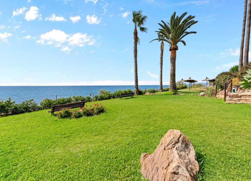 Resale - House - Townhouse - Estepona - Estepona Centro