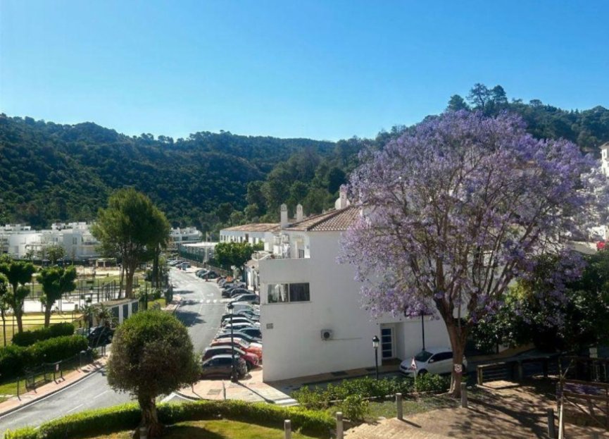 Resale - House - Detached Villa - Benahavís - Benahavís Centro