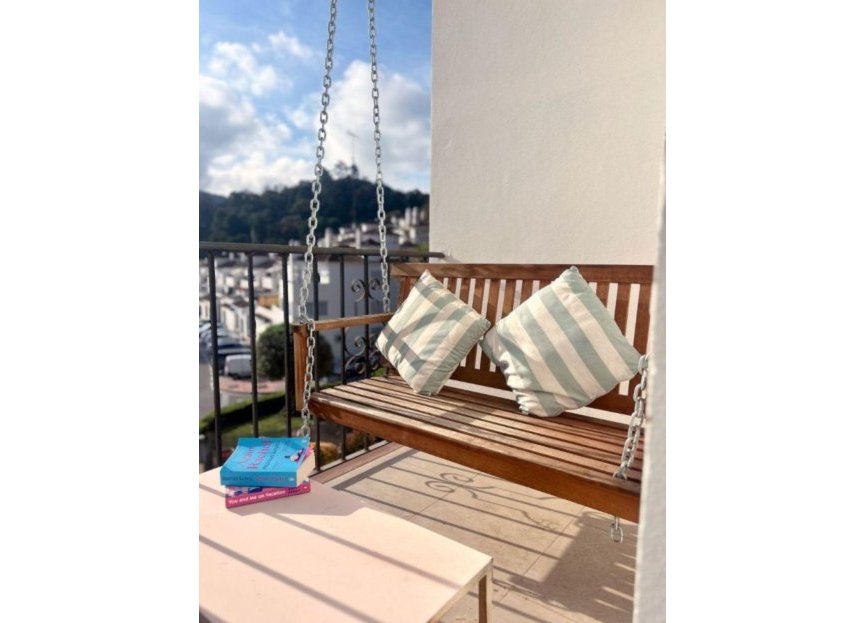 Resale - House - Detached Villa - Benahavís - Benahavís Centro