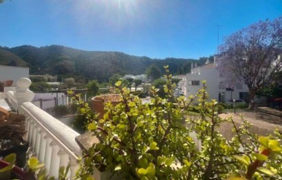 Resale - House - Detached Villa - Benahavís - Benahavís Centro