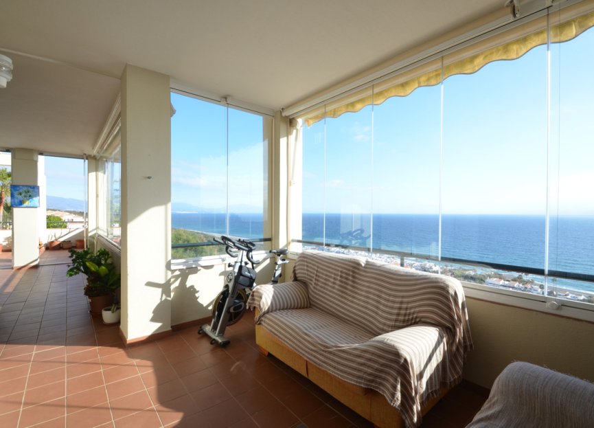 Resale - Apartment - Middle Floor Apartment - Manilva - La Duquesa