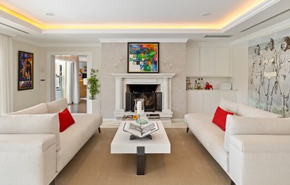 Resale - House - Detached Villa - Marbella - Nueva Andalucia