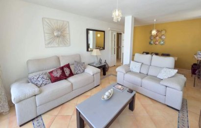 Resale - House - Detached Villa - Manilva - Manilva Centro