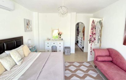 Resale - House - Detached Villa - Manilva - Manilva Centro