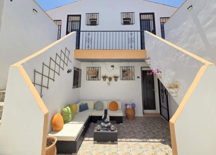 Resale - House - Detached Villa - Manilva - Manilva Centro