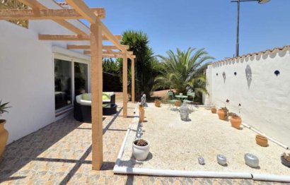 Resale - House - Detached Villa - Manilva - Manilva Centro