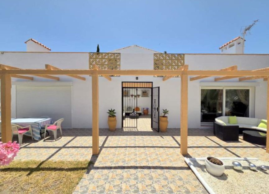 Resale - House - Detached Villa - Manilva - Manilva Centro