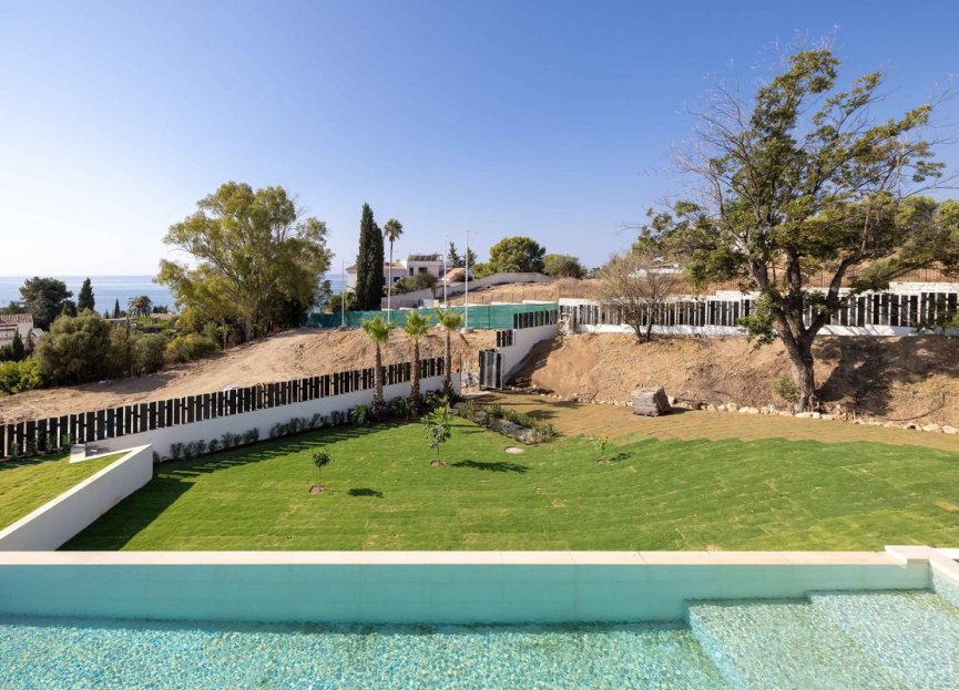 Resale - House - Detached Villa - Benalmádena - Benalmadena Centro