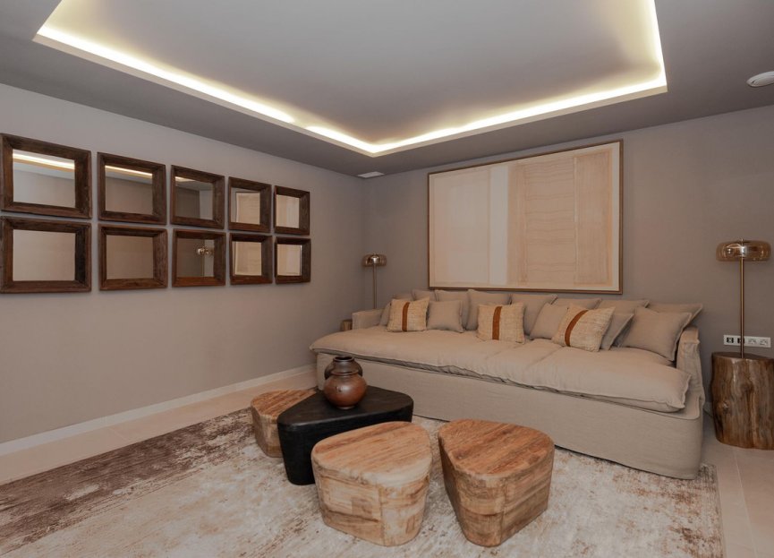 Resale - House - Detached Villa - Benalmádena - Benalmadena Centro