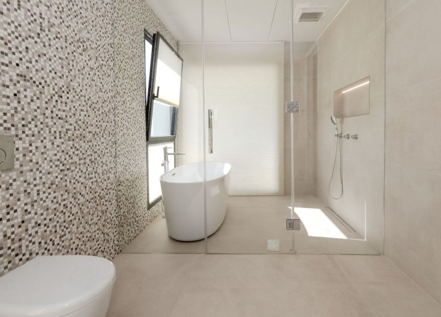 Resale - House - Detached Villa - Benalmádena - Benalmadena Centro