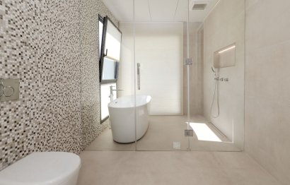 Resale - House - Detached Villa - Benalmádena - Benalmadena Centro