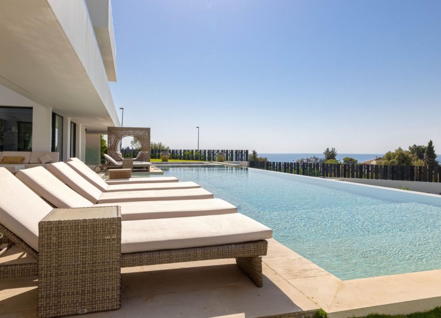 Resale - House - Detached Villa - Benalmádena - Benalmadena Centro