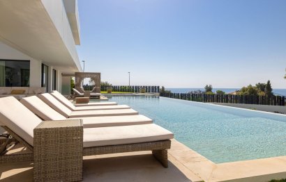 Resale - House - Detached Villa - Benalmádena - Benalmadena Centro