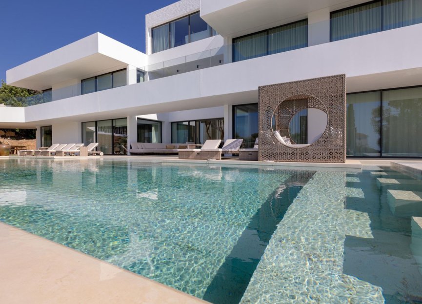 Resale - House - Detached Villa - Benalmádena - Benalmadena Centro