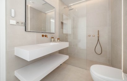 Resale - House - Detached Villa - Benalmádena - Benalmadena Centro