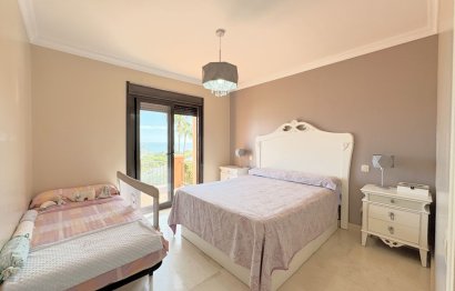 Resale - Apartment - Penthouse Duplex - Manilva - La Duquesa