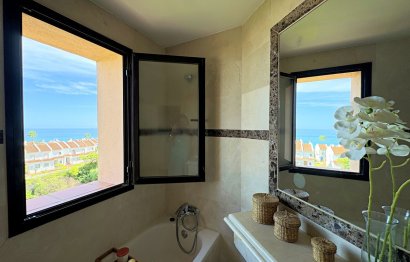 Resale - Apartment - Penthouse Duplex - Manilva - La Duquesa