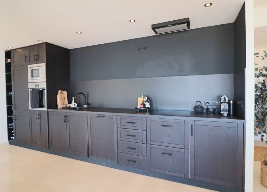 Resale - Apartment - Middle Floor Apartment - Marbella - La Mairena