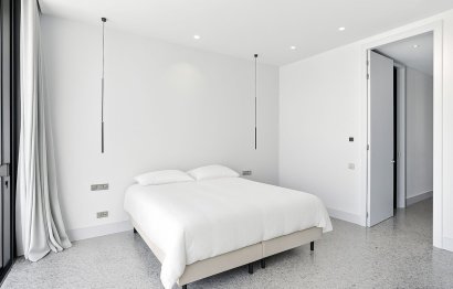 Reventa - House - Detached Villa - Marbella - Elviria